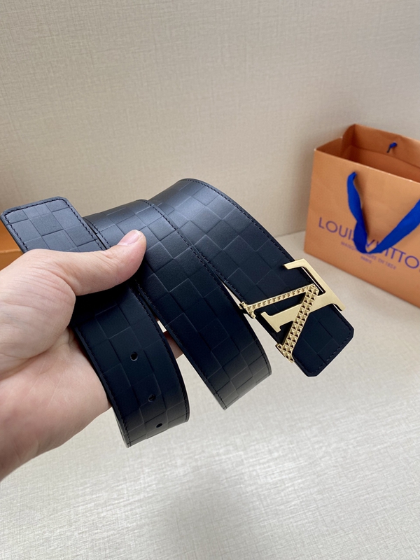 激安ルイヴィトンベルト内部構造